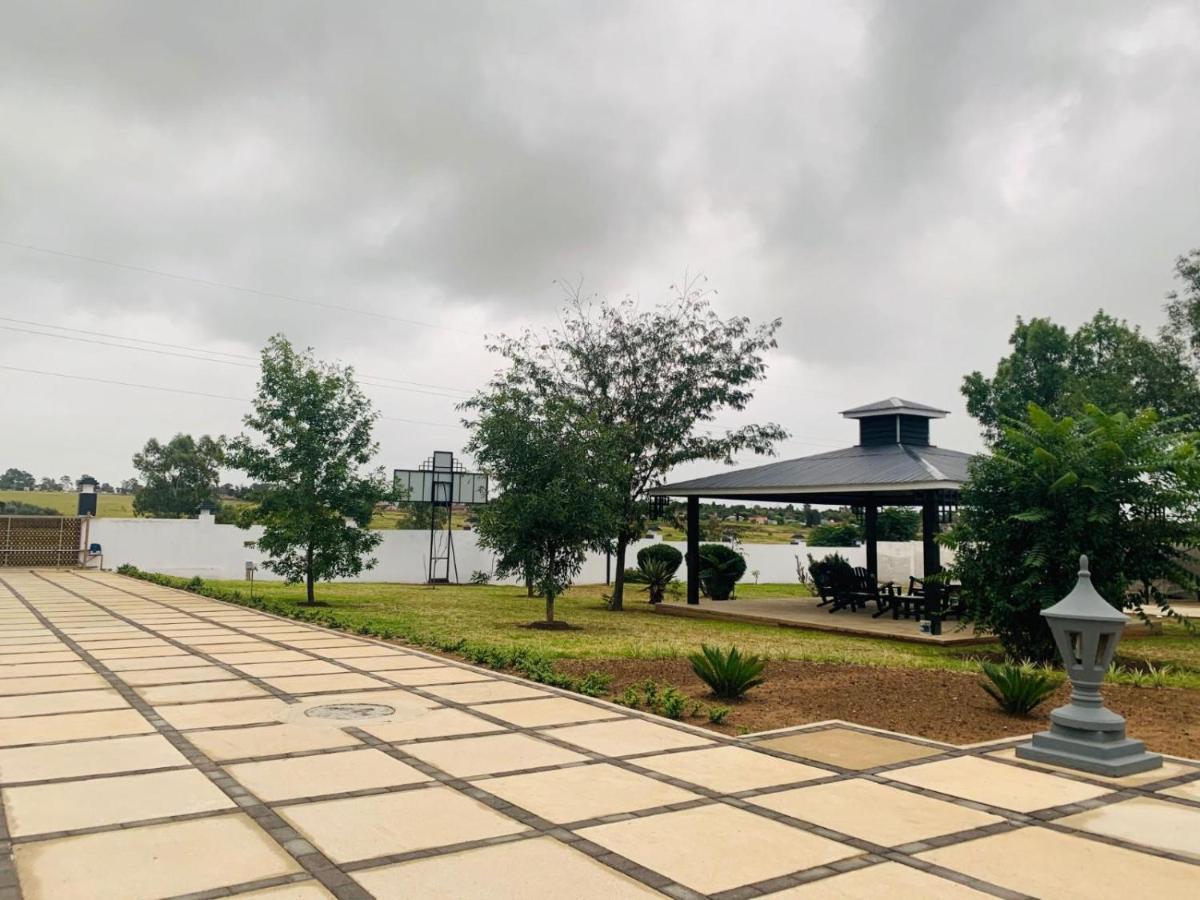 Airport Lodge Newcastle Exterior foto